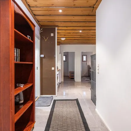 Huvilat Aurora Jacuzzi *