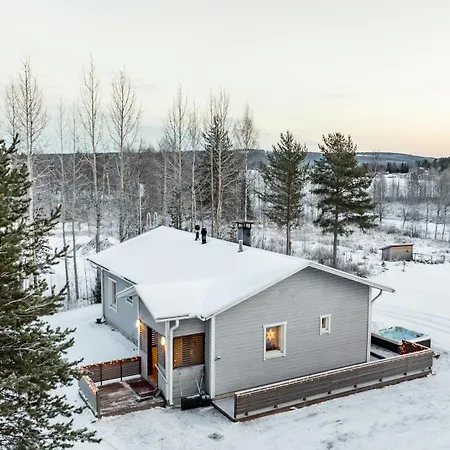 Villa Aurora Jacuzzi Rovaniemi