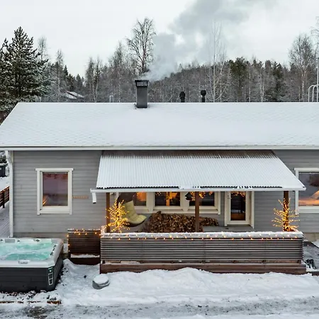 Aurora Jacuzzi Villa *