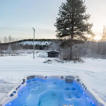 Aurora Jacuzzi Villa *