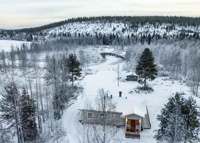 Aurora Jacuzzi Villa *