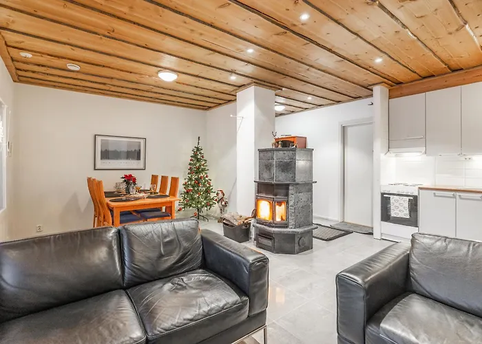 Aurora Jacuzzi Villa *